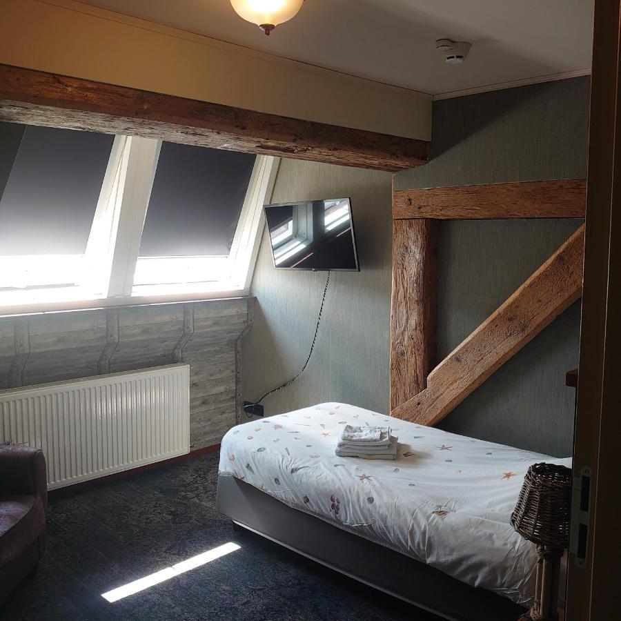 De Cyprian Bed & Breakfast Kaard Exterior foto