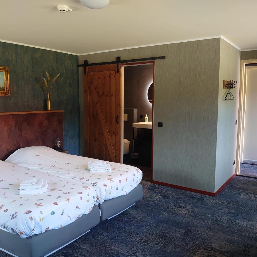 De Cyprian Bed & Breakfast Kaard Exterior foto
